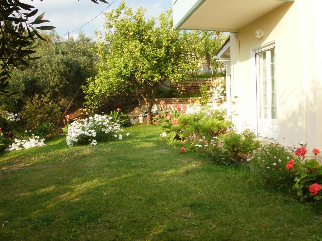 Triantis Apartments Lygia  Habitación foto
